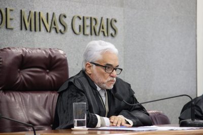 Ex-prefeito de São Francisco é punido por irregularidades na gestão de convênio em transporte&nbsp;escolar