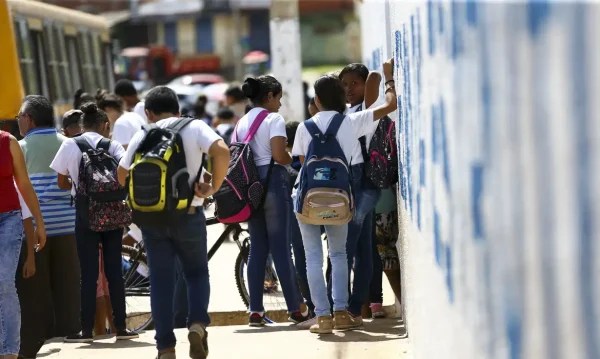 CNM solicita ao MEC prorrogação de prazo para envio de dados sobre Escolas em Tempo&nbsp;Integral