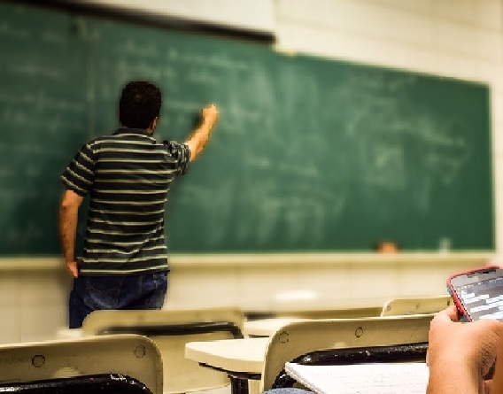 TCEMG responde consulta sobre gratificação de incentivo à&nbsp;docência